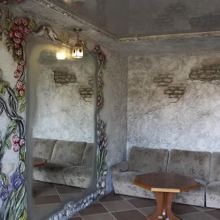 Guest house Scarlet Flower *